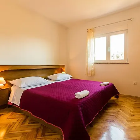 Zeljka Apt. W. Balcony & Bbq Apartment Bibinje