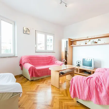 Zeljka Apt. W. Balcony & Bbq Apartment Bibinje